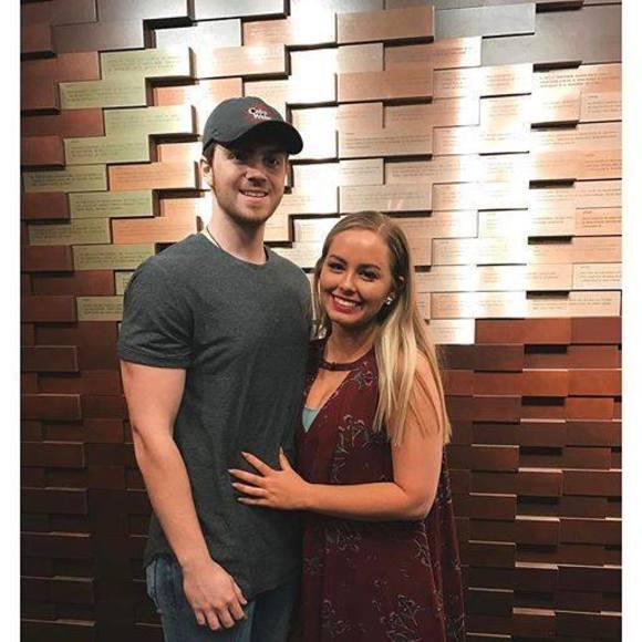 Meet your Posher, Chad - Picture 1 of 1